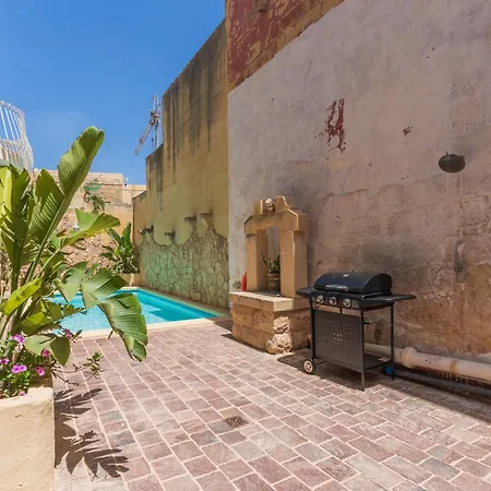 Villa Authentic 4 Bedroom Gozitan With Private Pool By 360 Estates
