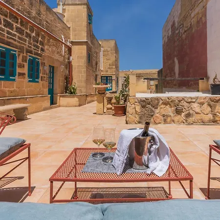 Villa Authentic 4 Bedroom Gozitan With Private Pool By 360 Estates *
