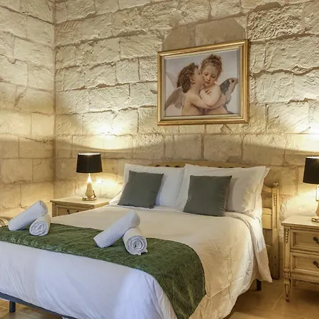 Authentic 4 Bedroom Gozitan With Private Pool By 360 Estates Villa *