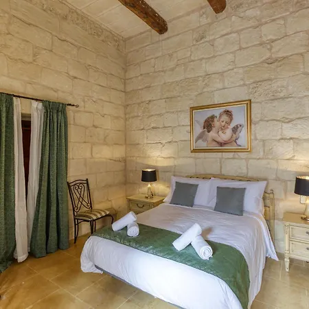 Authentic 4 Bedroom Gozitan With Private Pool By 360 Estates Villa Gharb (Gozo)