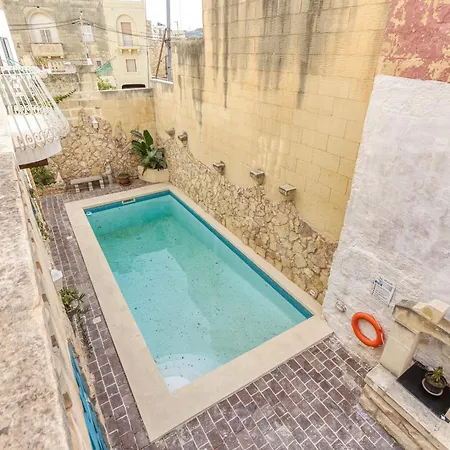 Vila Authentic 4 Bedroom Gozitan With Private Pool By 360 Estates Għarb