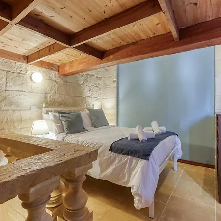 Villa Authentic 4 Bedroom Gozitan With Private Pool By 360 Estates