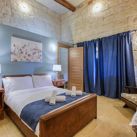 Villa Authentic 4 Bedroom Gozitan With Private Pool By 360 Estates Gharb (Gozo)