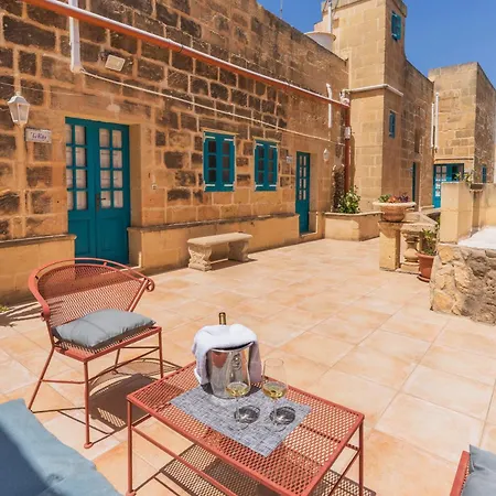 Authentic 4 Bedroom Gozitan With Private Pool By 360 Estates Gharb (Gozo)