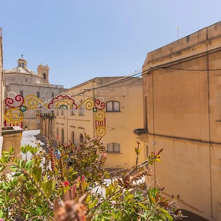 Authentic 4 Bedroom Gozitan With Private Pool By 360 Estates *